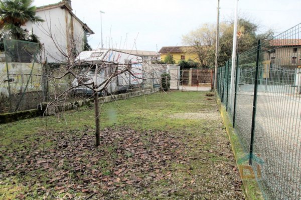 attico in vendita a Gonars