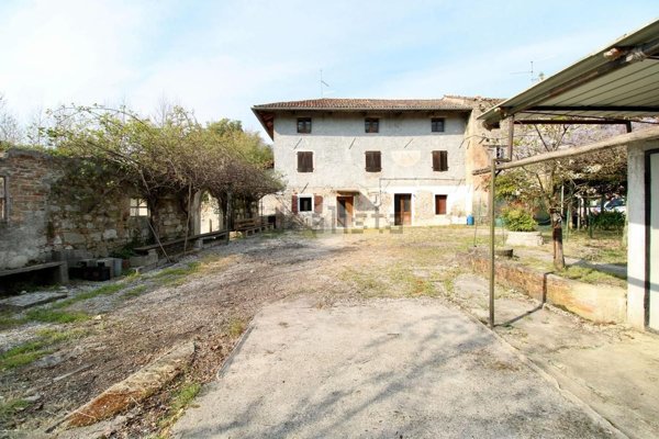 quadrivano in vendita a Gonars