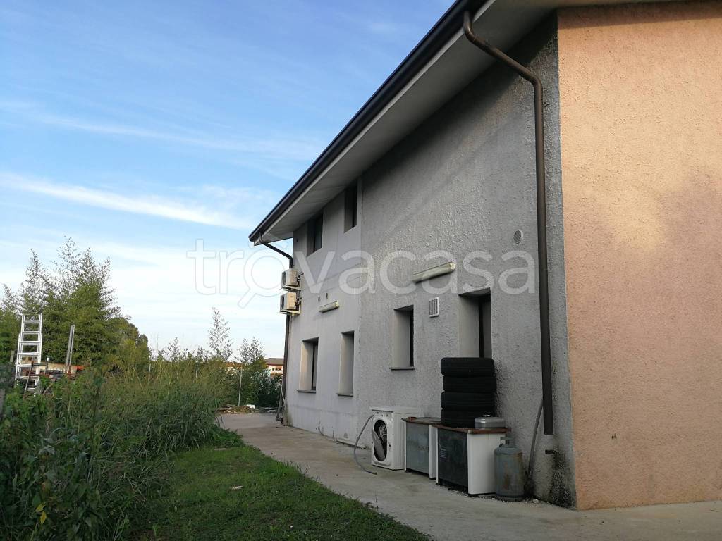 appartamento in vendita a Latisana in zona Paludo