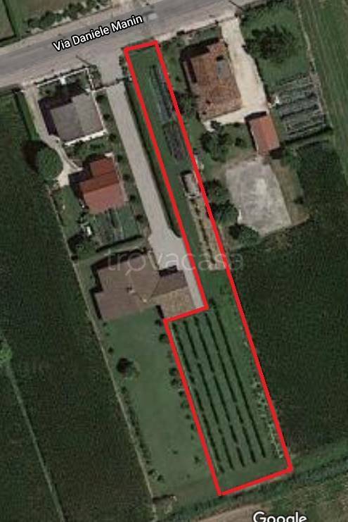 casa indipendente in vendita a Latisana