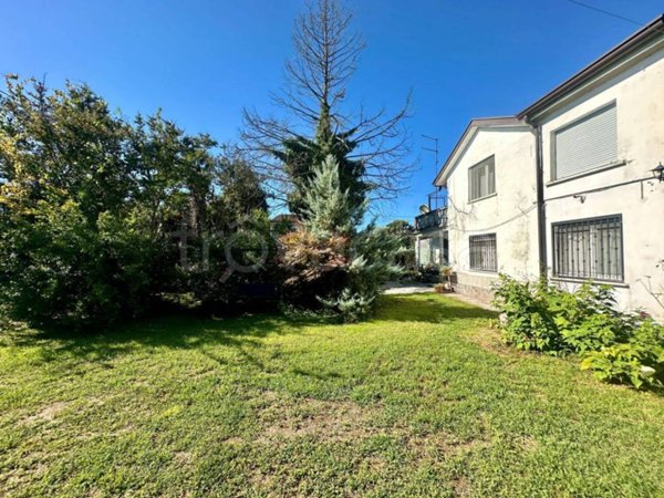 casa indipendente in vendita a Latisana in zona Latisanotta
