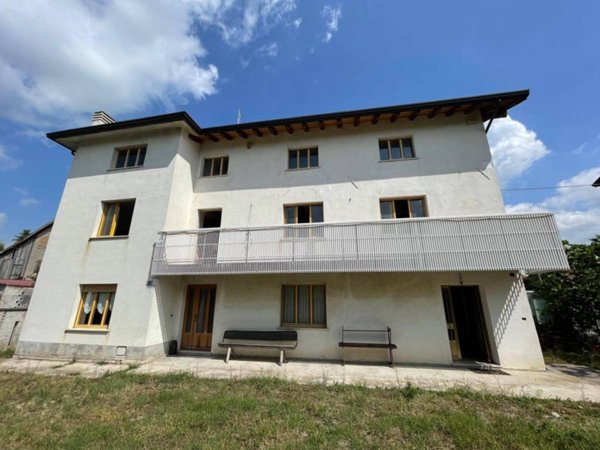casa indipendente in vendita a Latisana