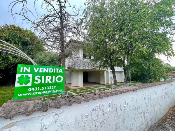 casa indipendente in vendita a Latisana