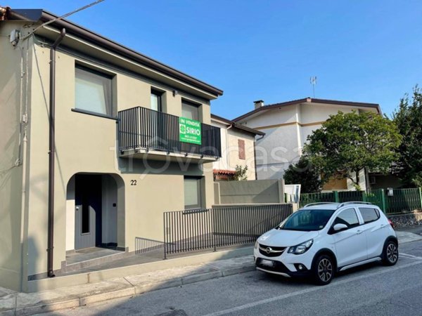 appartamento in vendita a Latisana