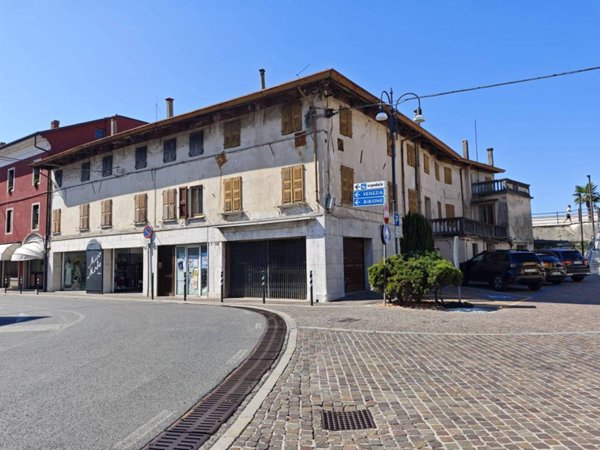 negozio in vendita a Latisana