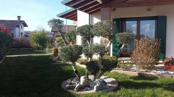 casa indipendente in vendita a Latisana