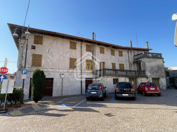 casa indipendente in vendita a Latisana