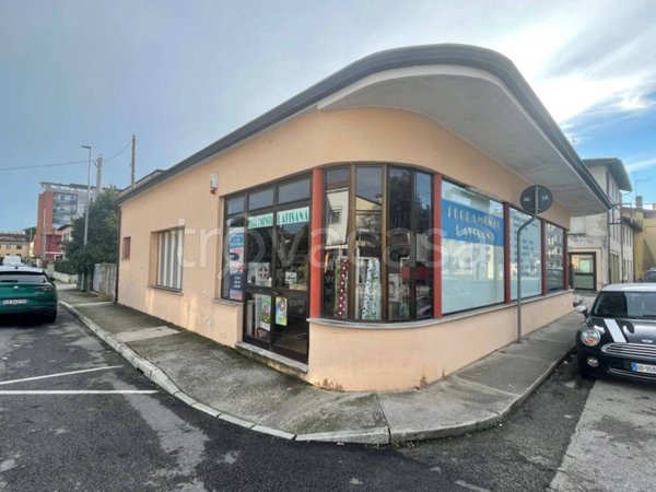 negozio in vendita a Latisana