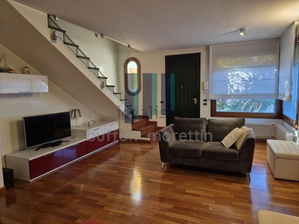 casa indipendente in vendita a Latisana