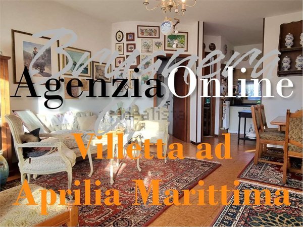 casa indipendente in vendita a Latisana in zona Bevazzana