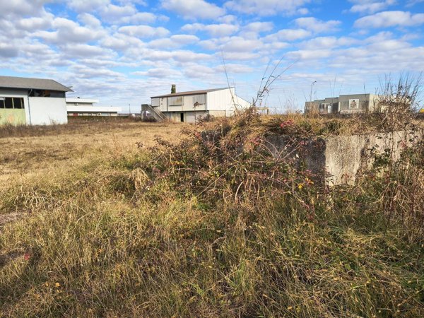 terreno edificabile in vendita a Latisana in zona Pertegada