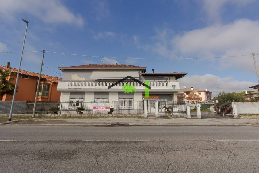 appartamento in vendita a Latisana
