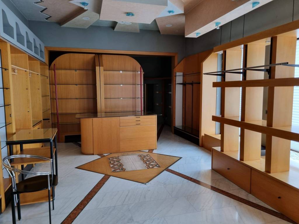 negozio in vendita a Latisana