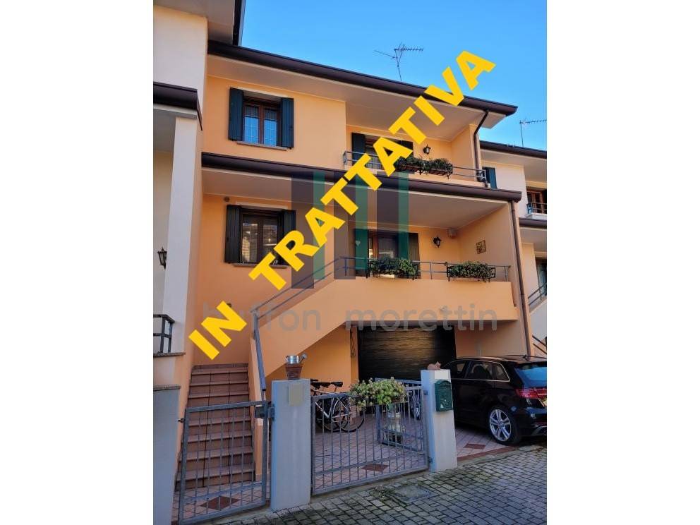 casa indipendente in vendita a Latisana