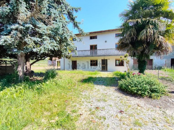 casa indipendente in vendita a Latisana