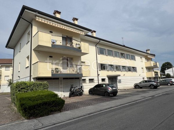 appartamento in vendita a Latisana