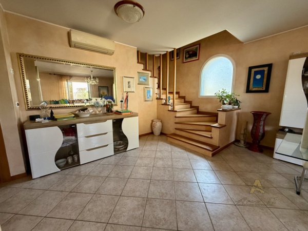 casa indipendente in vendita a Latisana in zona Bevazzana