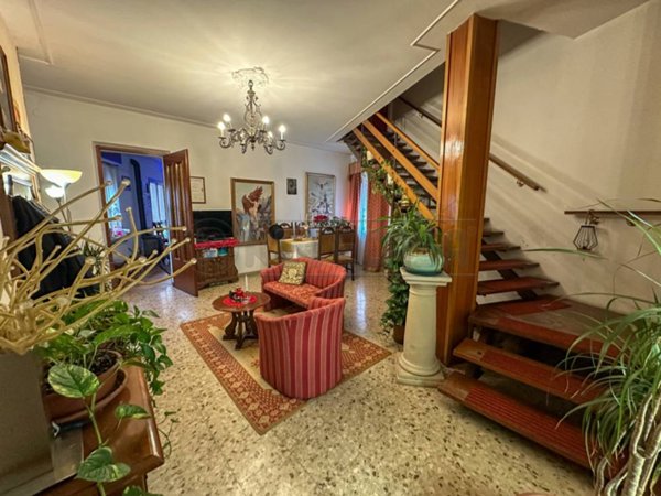 casa indipendente in vendita a Latisana in zona Crosere