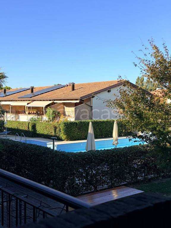 casa indipendente in vendita a Latisana in zona Bevazzana