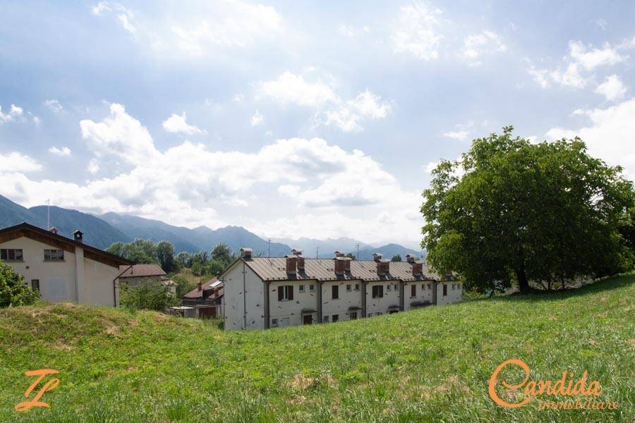 terreno edificabile in vendita a Lauco