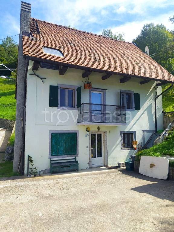 casa indipendente in vendita a Lauco