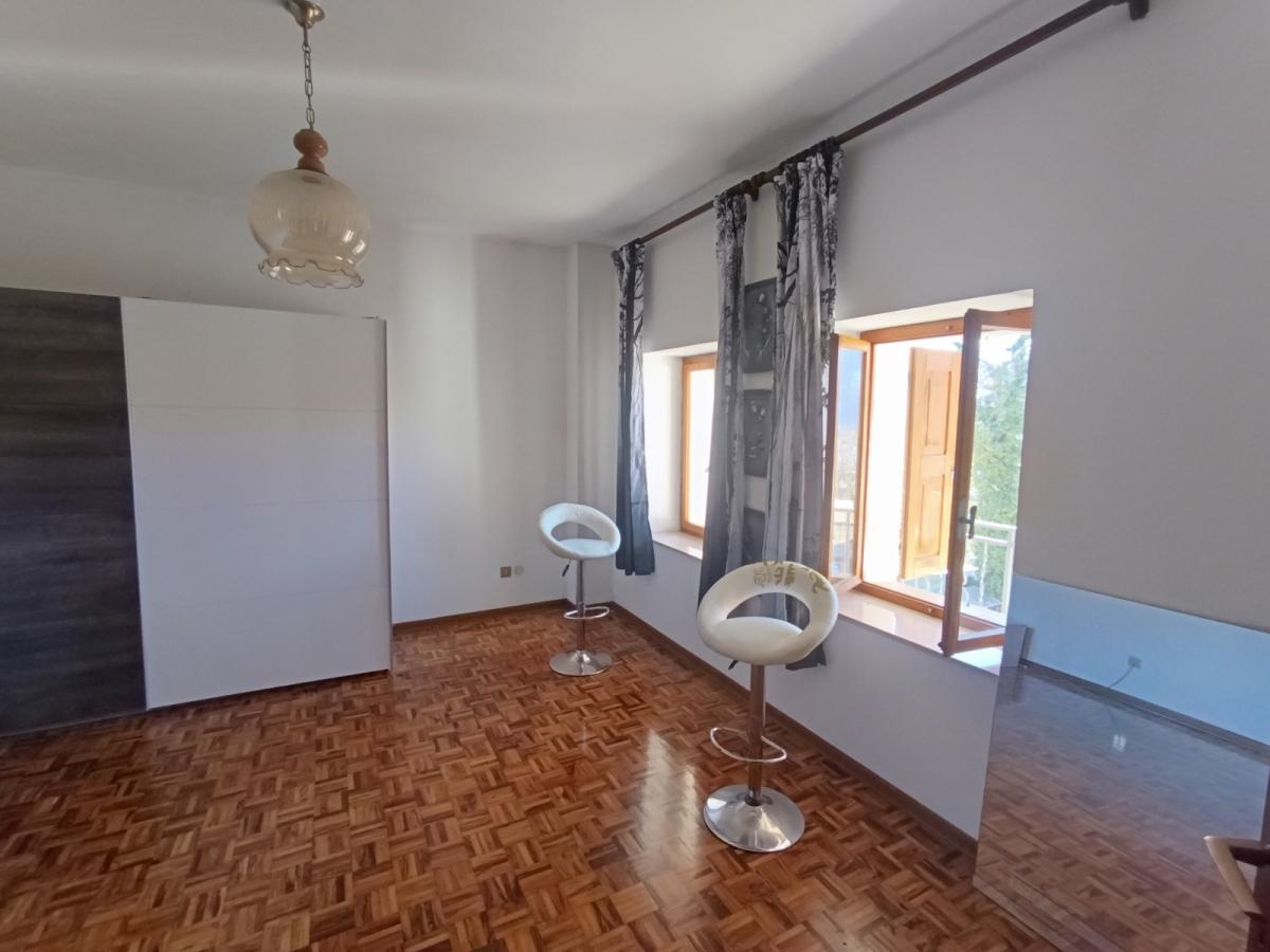 casa indipendente in vendita a Lauco