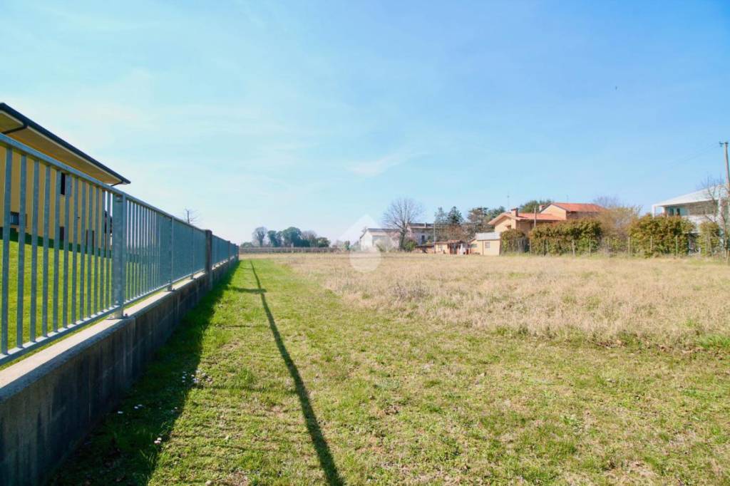 terreno agricolo in vendita a Lestizza in zona Sclaunicco