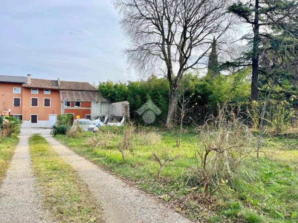 casa indipendente in vendita a Lestizza in zona Sclaunicco
