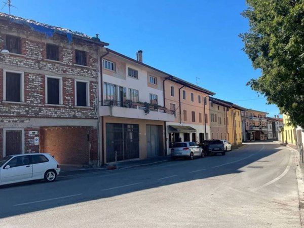 intera palazzina in vendita a Lestizza