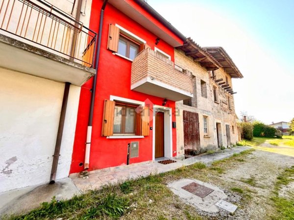 appartamento in vendita a Lestizza in zona Santa Maria