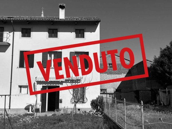 casa indipendente in vendita a Lestizza