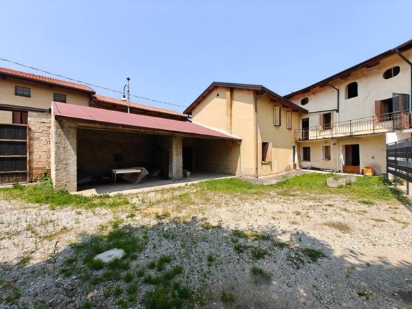 casa indipendente in vendita a Lestizza