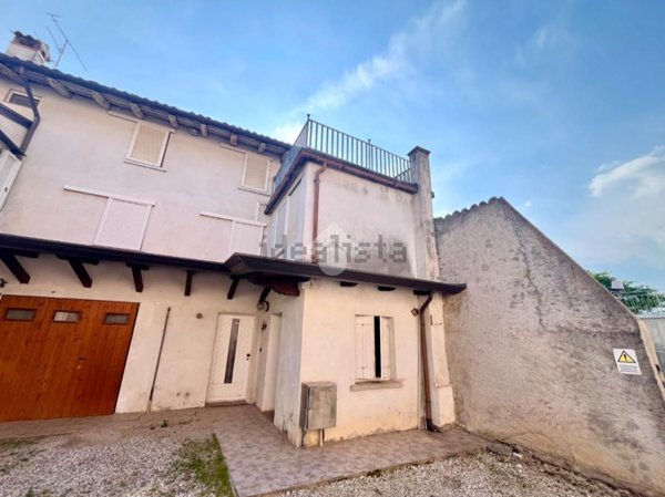 appartamento in vendita a Lestizza in zona Santa Maria