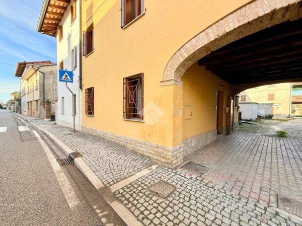 appartamento in vendita a Lestizza in zona Santa Maria