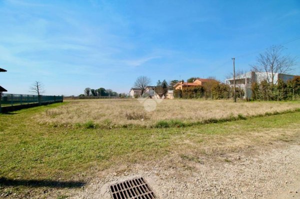 terreno agricolo in vendita a Lestizza in zona Sclaunicco
