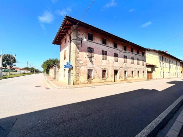 casa indipendente in vendita a Lestizza in zona Sclaunicco