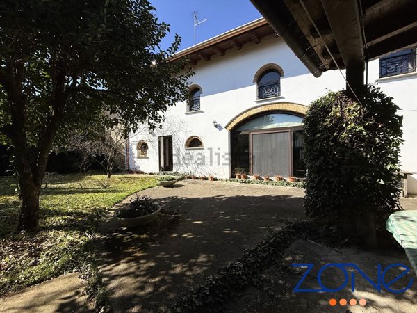 casa indipendente in vendita a Lestizza in zona Santa Maria