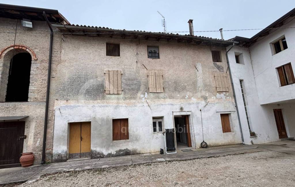 casa indipendente in vendita a Lestizza in zona Nespoledo