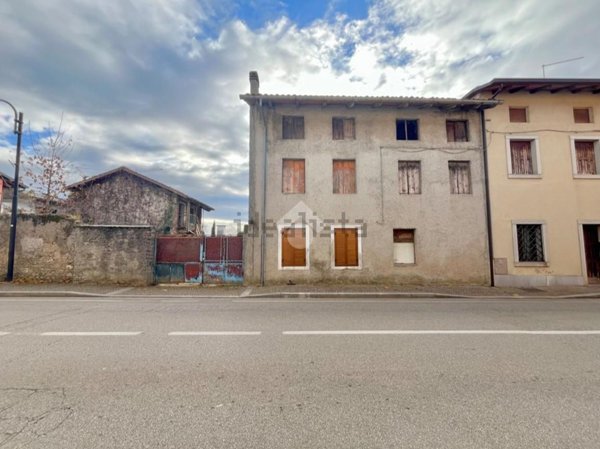 casa indipendente in vendita a Lestizza in zona Galleriano