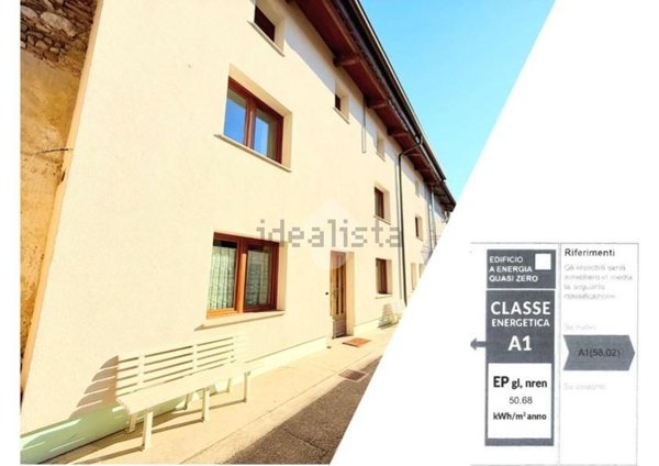 quadrivano in vendita a Lestizza in zona Nespoledo