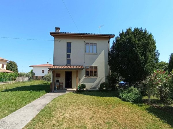 casa indipendente in vendita a Lestizza in zona Galleriano