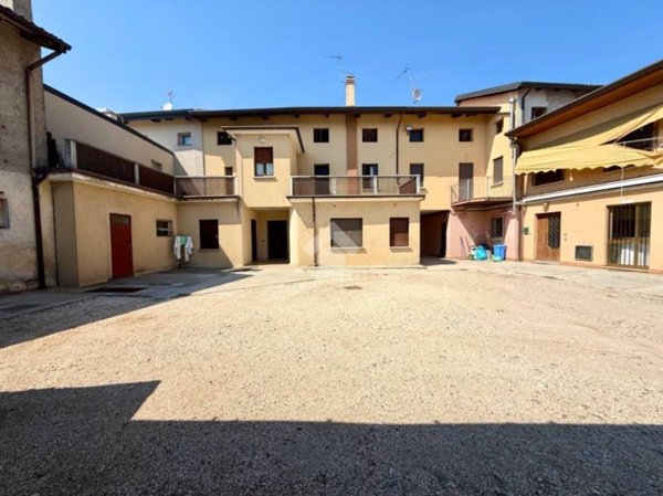 casa indipendente in vendita a Lestizza in zona Nespoledo