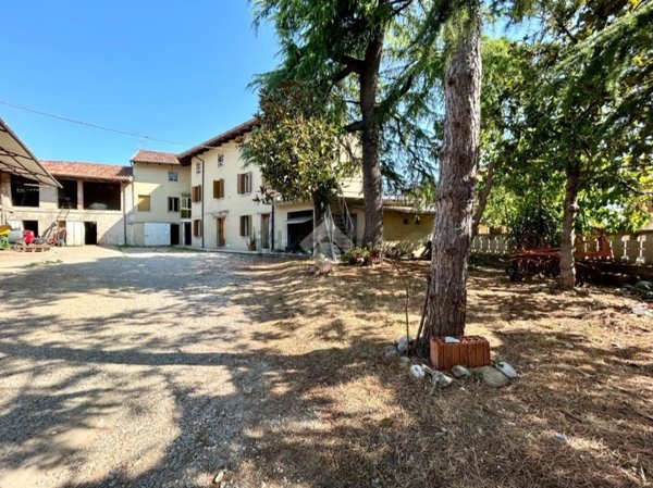 casale in vendita a Lestizza in zona Sclaunicco