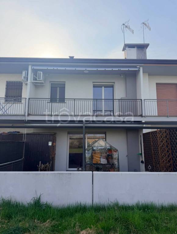 casa indipendente in vendita a Lestizza in zona Galleriano