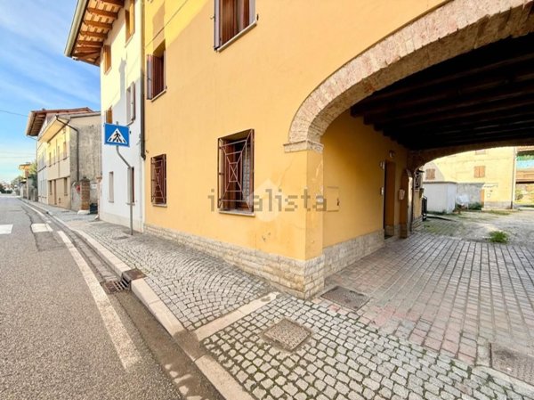 appartamento in vendita a Lestizza in zona Santa Maria