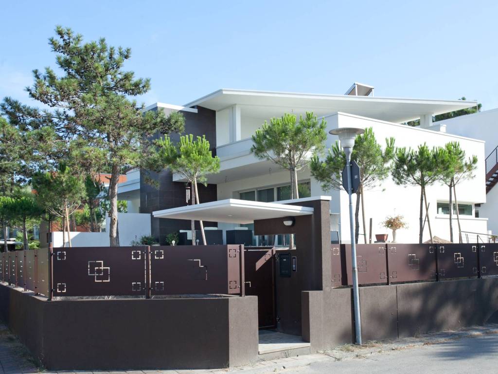 casa indipendente in vendita a Lignano Sabbiadoro