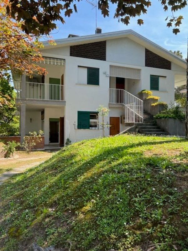 appartamento in vendita a Lignano Sabbiadoro in zona Pineta