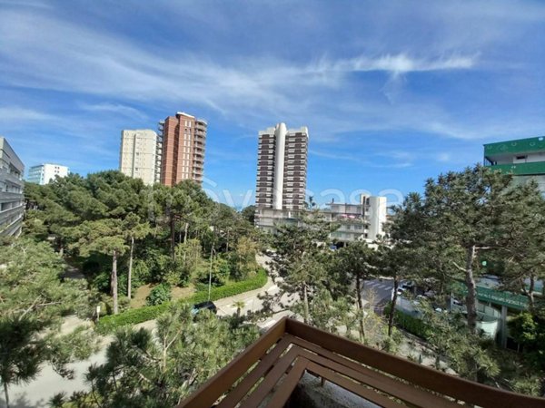 appartamento in vendita a Lignano Sabbiadoro in zona Pineta