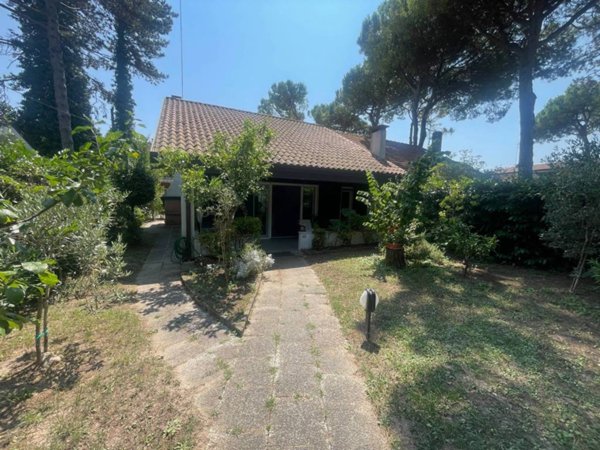 casa indipendente in vendita a Lignano Sabbiadoro