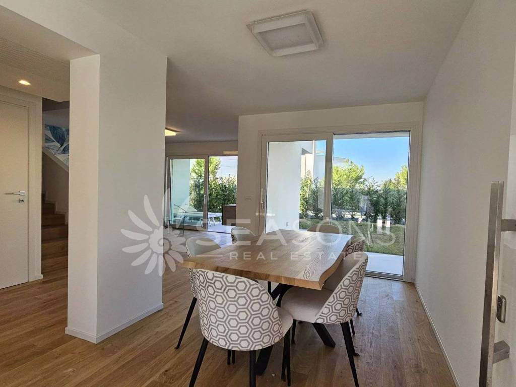 casa indipendente in vendita a Lignano Sabbiadoro